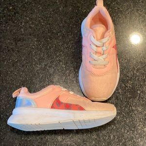 H&M girls sneakers. Size 9 toddler